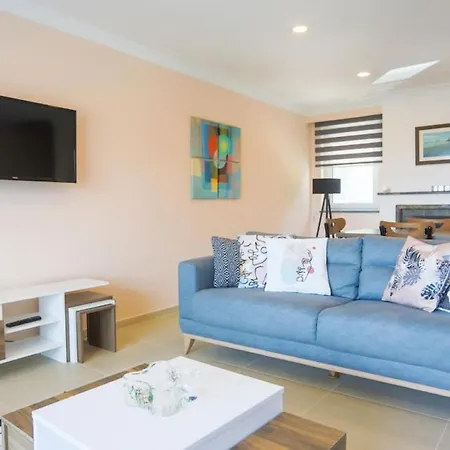 Amazing Duplex With Fascinating View And Shared Pool In Gocek *